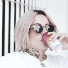 OFFICE - LUPADA | Óculos de Sol