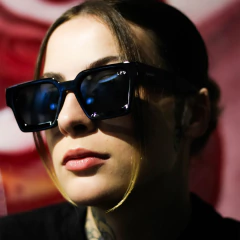 MILION LPD Polarizado na internet