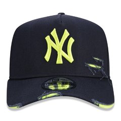 BONE ERA NEW ERA 940 AF STRAPBACK COTTON DESTROYED NEW YORK YANKEES MARINHO | MBI21BON133 - comprar online