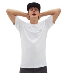 CAMISETA VANS CORE BASICS TEE WHITE | VN0A4A5CYB2/VNB90012YB2 - comprar online