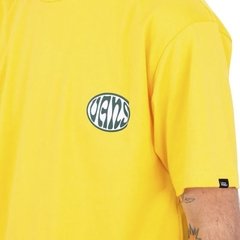 CAMISETA VANS MN WALL SLIDE SS LEMON CHROME | VN0A4ROW85W - comprar online