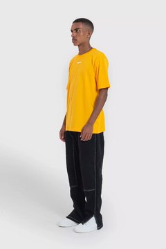 CAMISETA BAW SELFIE LOGO YELLOW | 68513001
