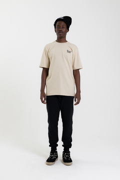 CAMISETA BAW REGULAR SERIF BEGE | 73168011 na internet