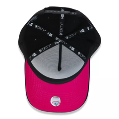 BONE NEW ERA 940 NEW YORK YANKESS (PRETO/ROXO) | MBI21BON141 - loja online