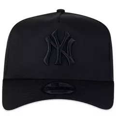 BONÉ NEW ERA 940 BACK TO BLACK NEW YORK YANKEES PRETO | MBI25BON042 na internet