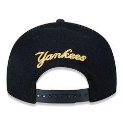 BONE NEW ERA 950 OF SNAPBACK BASIC NEW YORK YANKEES PRETO/GOLD | MBPERBON025 - LOJA IZZY