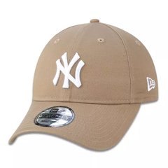 BONE NEW ERA 920 STRAPBACK PERMANENTE NEW YORK YANKEES KAKI | MBPERBON462