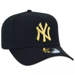 BONE NEW ERA 9FORTY A-FRAME SNAPBACK ABA CURVA NEW YORK YANKEES PRETO/DOURADO | MBV23BON144 na internet