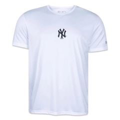 CAMISETA NEW ERA PERFORMANCE MLB NEW YORK YANKEES BRANCO | MBV23TSH066