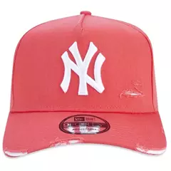 BONE NEW ERA 940 DESTROYED NY VERMELHO | MBV24BON108 - comprar online