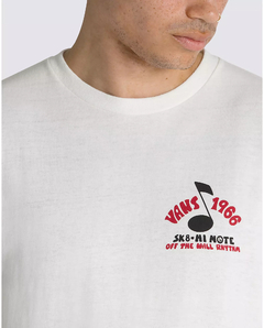 Imagem do CAMISETA VANS RHYTHM PUP SS TEE MARSHMALLOW | VN0008F2FS8CASA