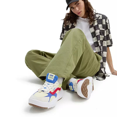 TENIS VANS UA ULTRARANGE NEO VR3 VINTAGE WHITE/MULTI | VN000BCEBJW - LOJA IZZY
