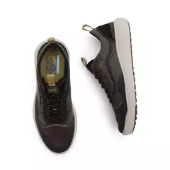 TENIS VANS UA ULTRARANGE EXO SE BLACK/OLIVE | VN0A4UWMBKOCASA na internet