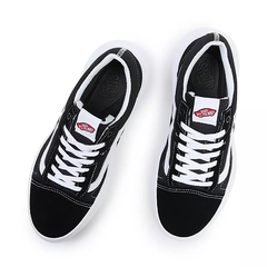 TENIS VANS OLD SKOOL OVERT CC BLACK/WHITE | VN0A7Q5EBA2 na internet