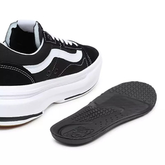 TENIS VANS OLD SKOOL OVERT CC BLACK/WHITE | VN0A7Q5EBA2 - comprar online