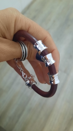 Pulsera de cuero grueso con dona 2 en internet