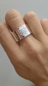 Anillo cinta cuadro