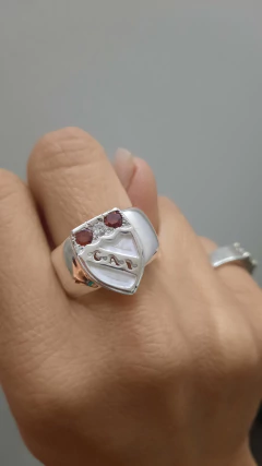 Anillo Independiente en internet