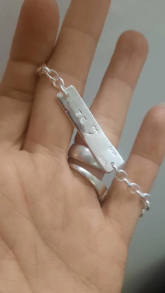 Pulsera identidad gruesa en internet