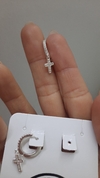 Mini argollita cruz con Cubic