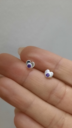 Aros corazón con piedra - MP Joyas