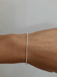 Pulsera punto semilla en internet