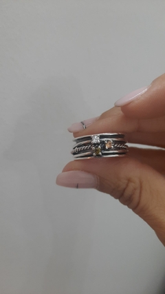 Anillo "Denni" en internet