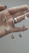 CHOKER CON CHAPITAS PERSONALIZADAS Y CORAZON DE APLIQUE