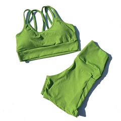 Conjunto Dani Verde Lima Intense Short Bolso - comprar online