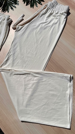 Calça Fluity Off Terrosos na internet