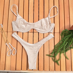 Biquini Cléo Nude Dubai Asa Delta