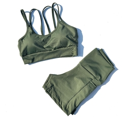 Conjunto Dani Verde Militar Intense Short Bolso - comprar online