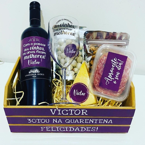 Cesta de Vinho e Queijo - Melhores Anos