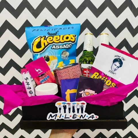 Cesta Especial Friends