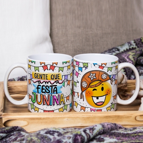Caneca Gente que Ama Festa Junina