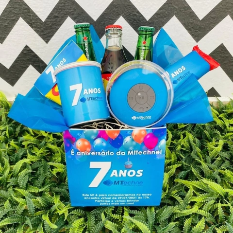 Kit Aniversário Empresarial