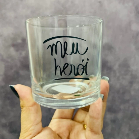 Copo de Whisky - Herói