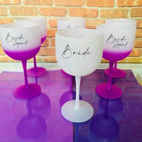 11 Taças Team Bride