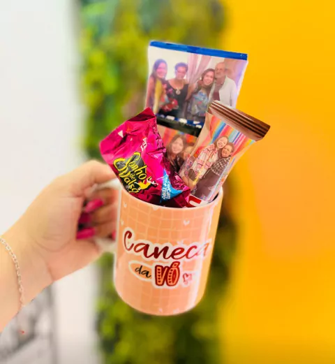 Caneca Vovó com Chocolate