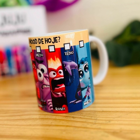 Caneca Emoções Divertidamente