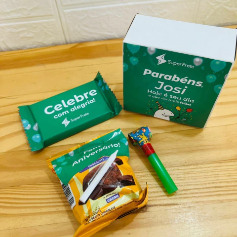 Box Mini Parabéns - comprar online