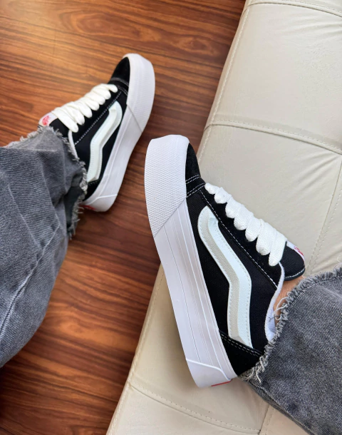 Tênis Vans KNU Preto/Branco - comprar online