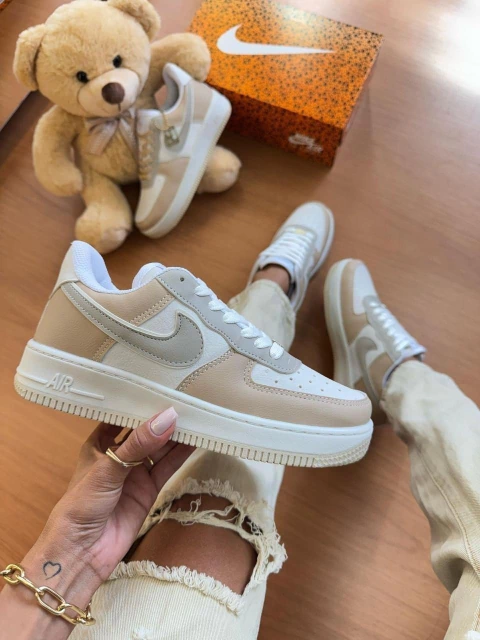 Tênis AF1 Nude/Cinza - comprar online