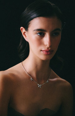 Triple Bow Choker - comprar online