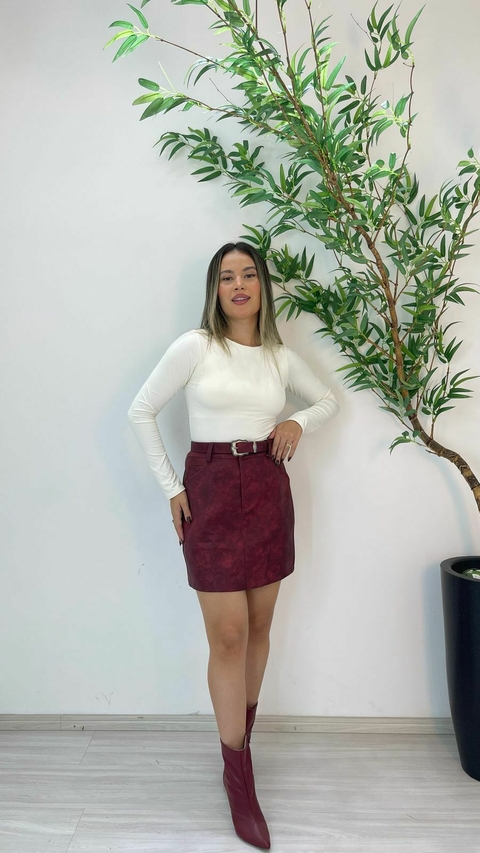 SHORT SAIA COURO ENVELHECIDO - comprar online