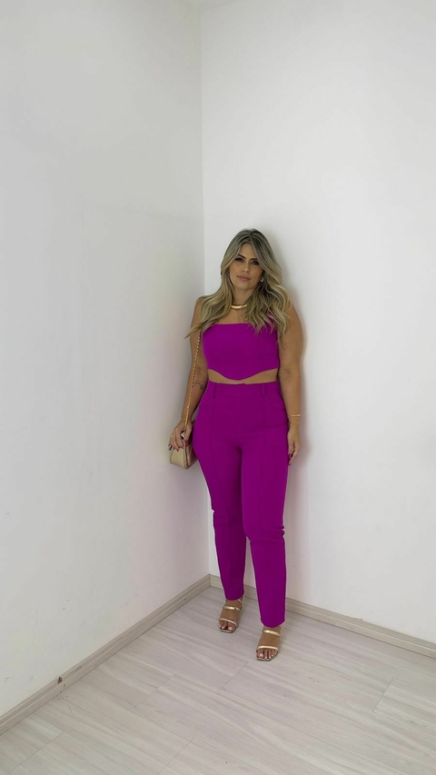 CONJUNTO ALFAIATARIA PREMIUM FUSCIA