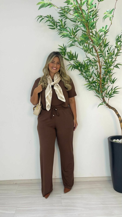 CONJUNTO MOLETINHO VIDA MARROM - comprar online