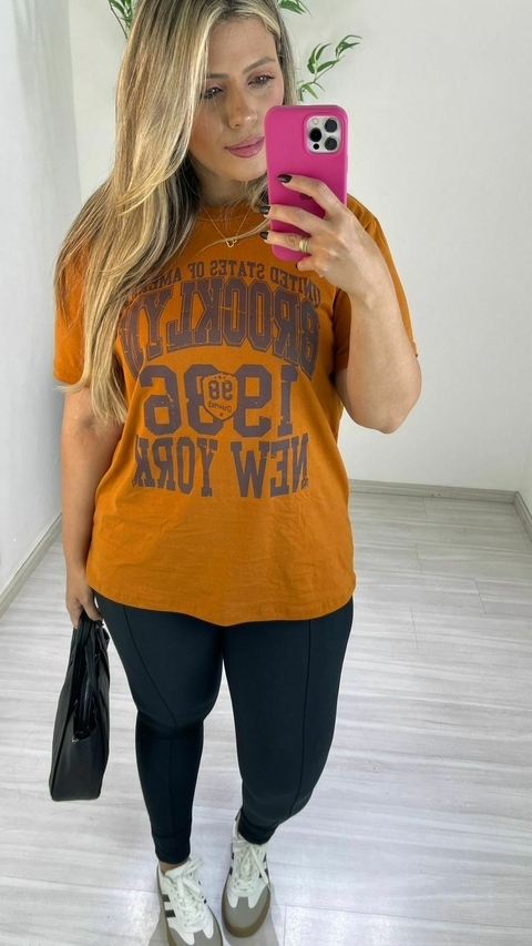 CAMISÃO BROOKLYN 1986 MARROM