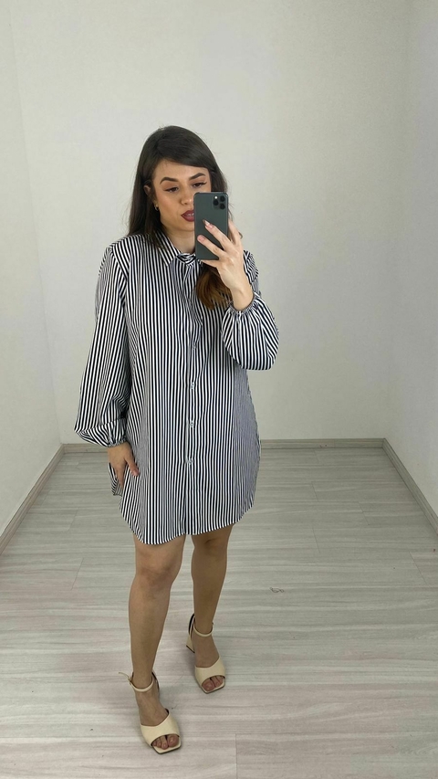 CHEMISE LISTRADA PRETA E BRANCA