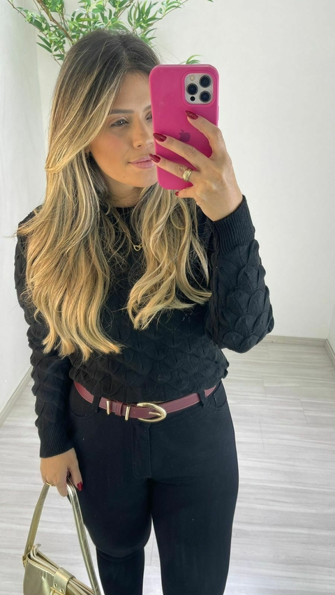 BLUSA TRICOT ESCAMAS PRETO